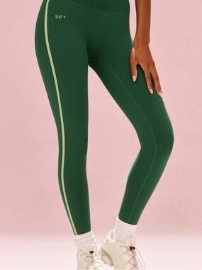 SET Active Forest Green High-Rise Leggings with Light Green Stripe